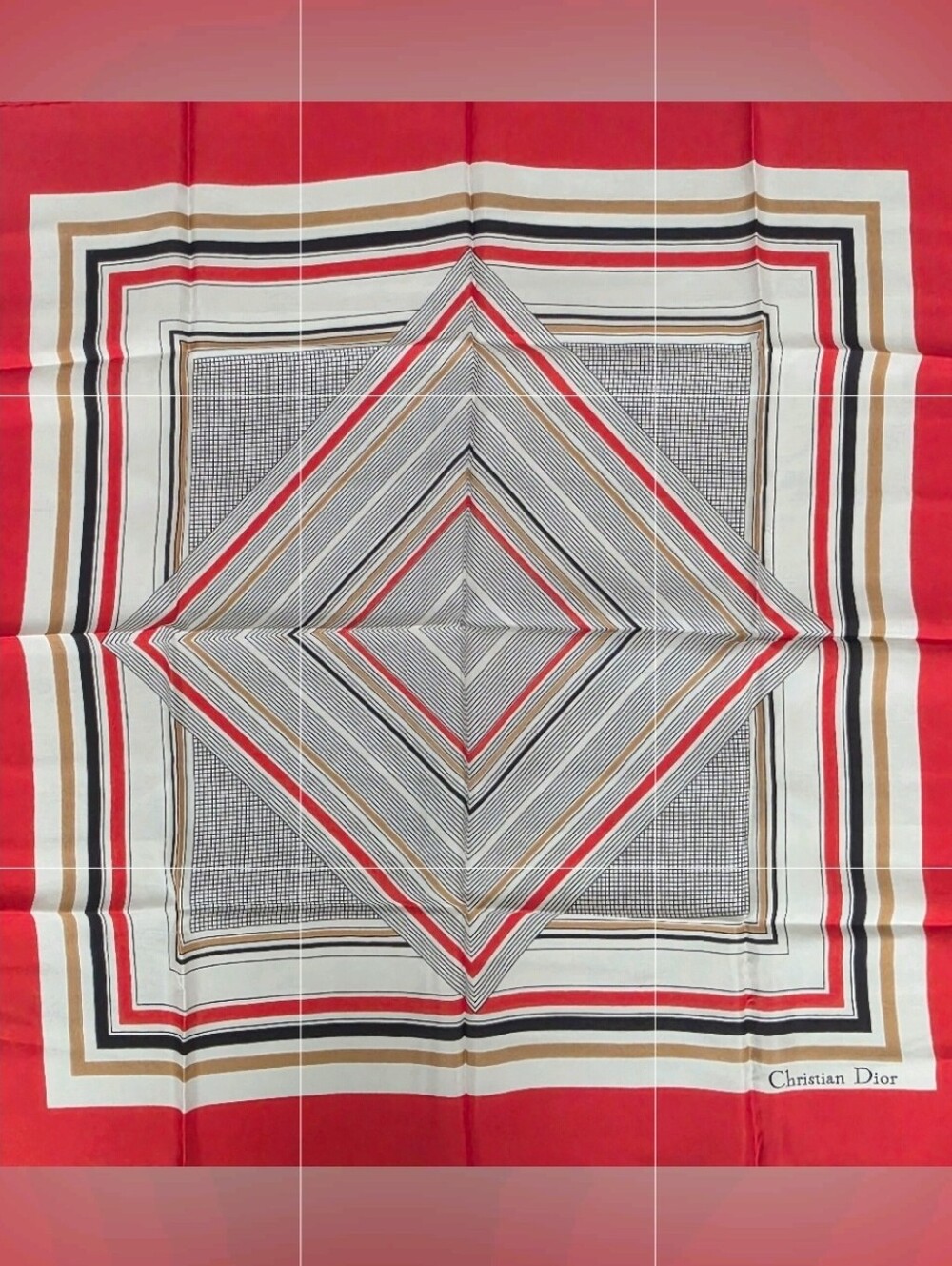 Auth 🎀  Geometric Diamond Pattern Silk Scarf ♋️🎗 - Picture 3 of 10